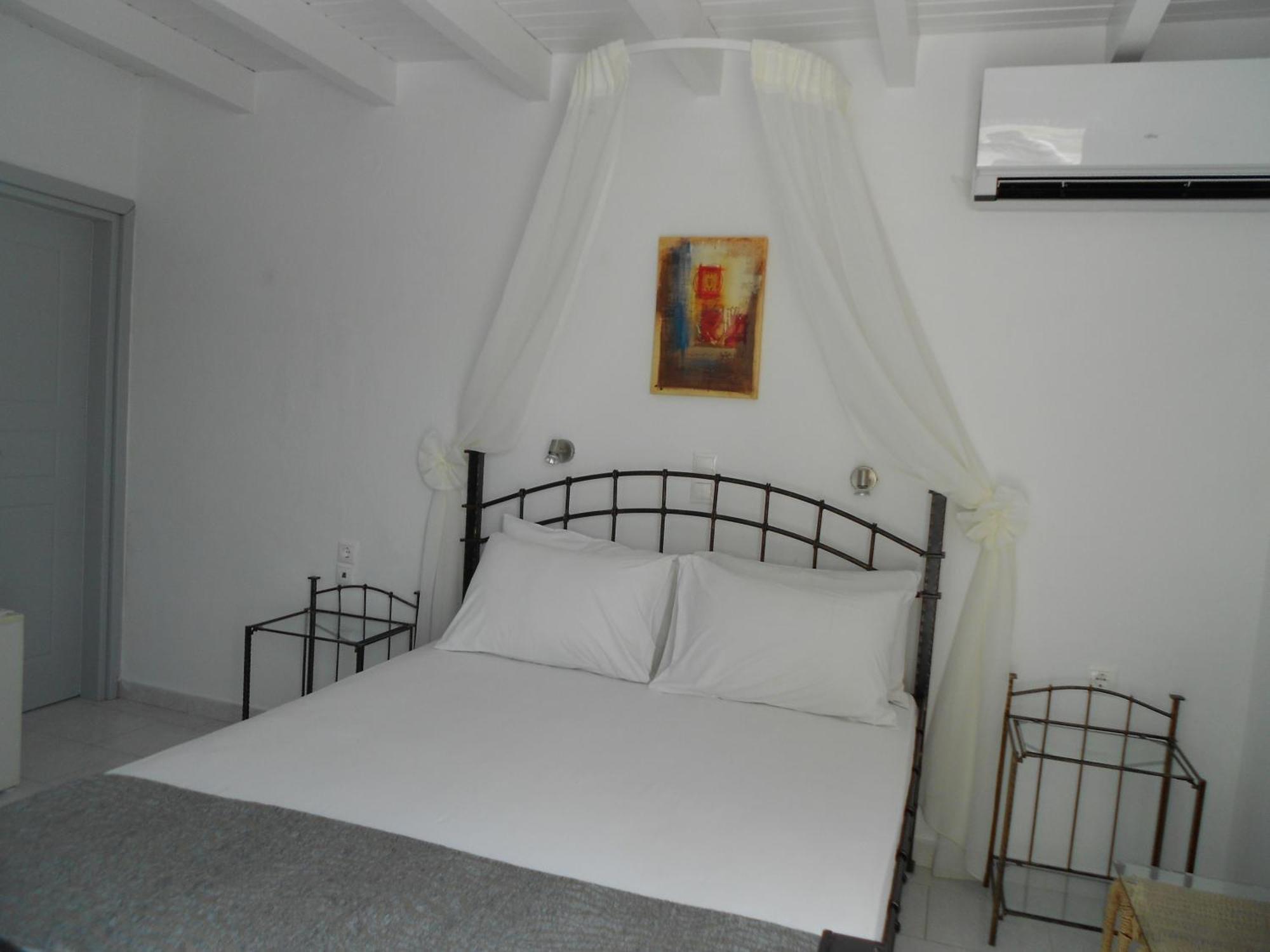 Casa Bianca Hotel Ornos  Room photo